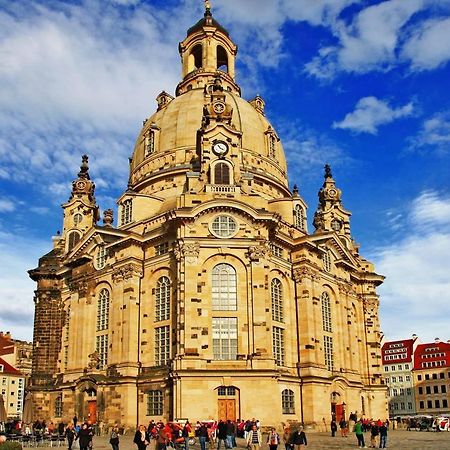 Schones Zimmer Naher Bahnhof Neustadt Dresden Zentral Wlan المظهر الخارجي الصورة